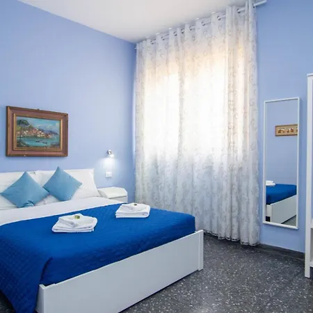 Corso Italia 3*
