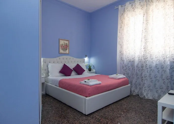 Corso Italia 3*