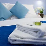 Corso Italia 3*